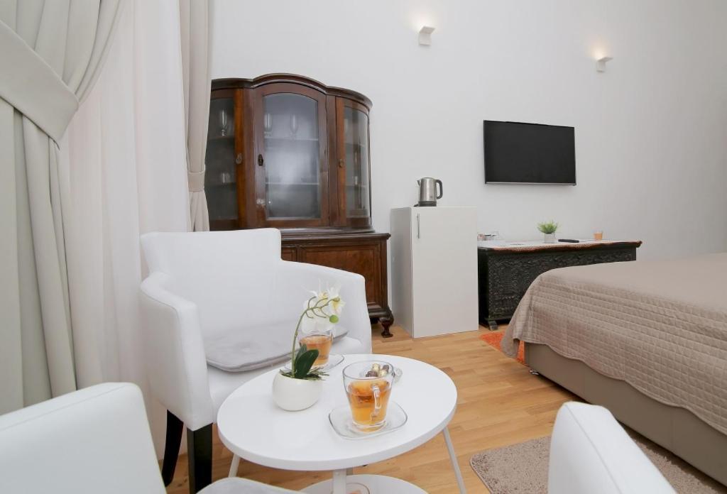 Room In Dubrovnik With Air Conditioning, Wifi Washing Machine 4246-3 Esterno foto